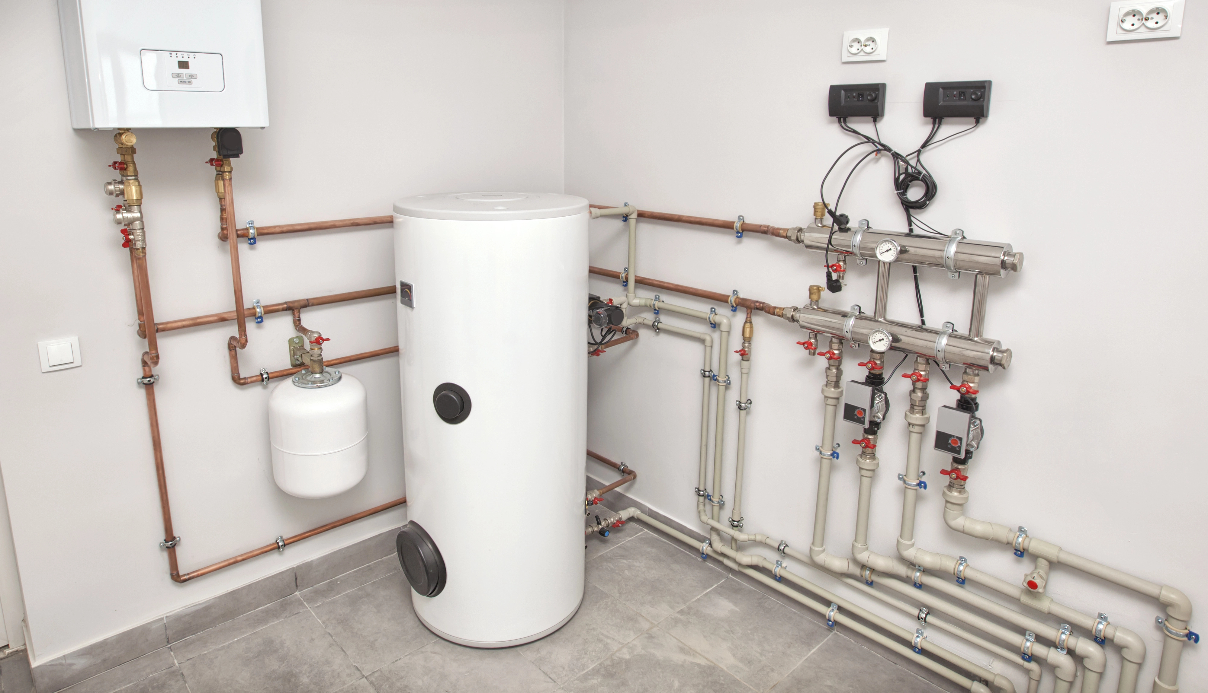 Traditional storage tank water heater